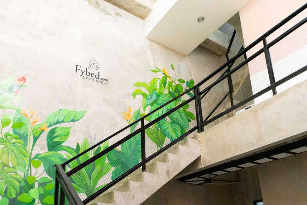 Reddoorz Near Sam Poo Kong 3 Semarang Hotel Ngoại thất bức ảnh